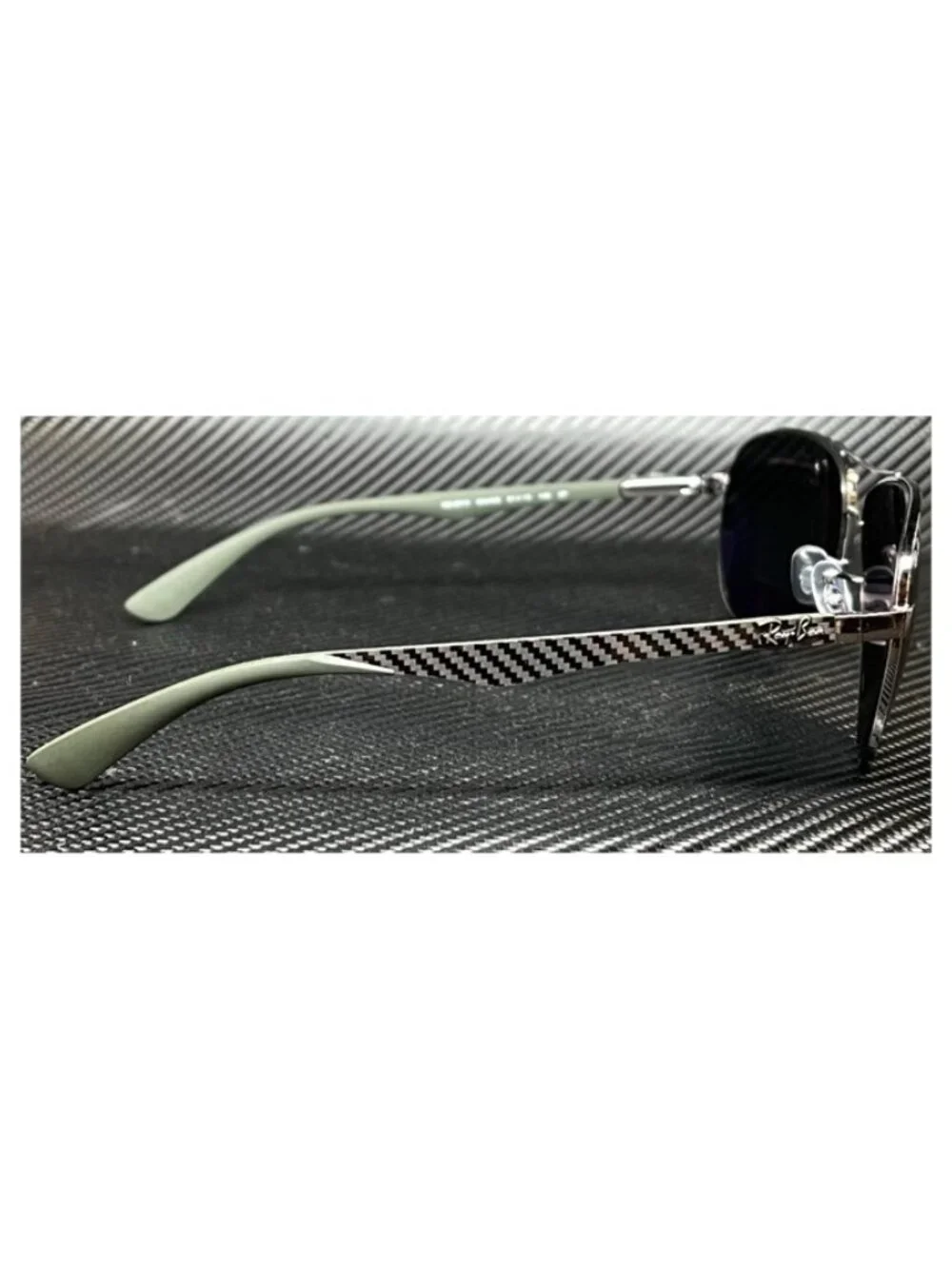 New Ray Ban Men  Gunmetal Sunglasses  61- 13- 140